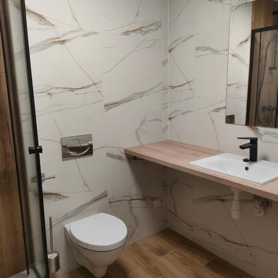 Sympozjum Loft Apartment Красков Екстериор снимка